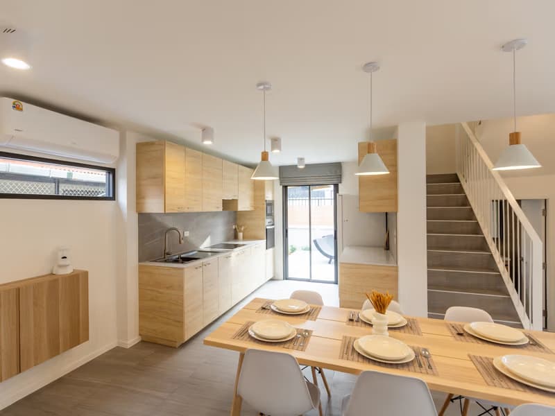4 Bed House for Sale in Hang Dong