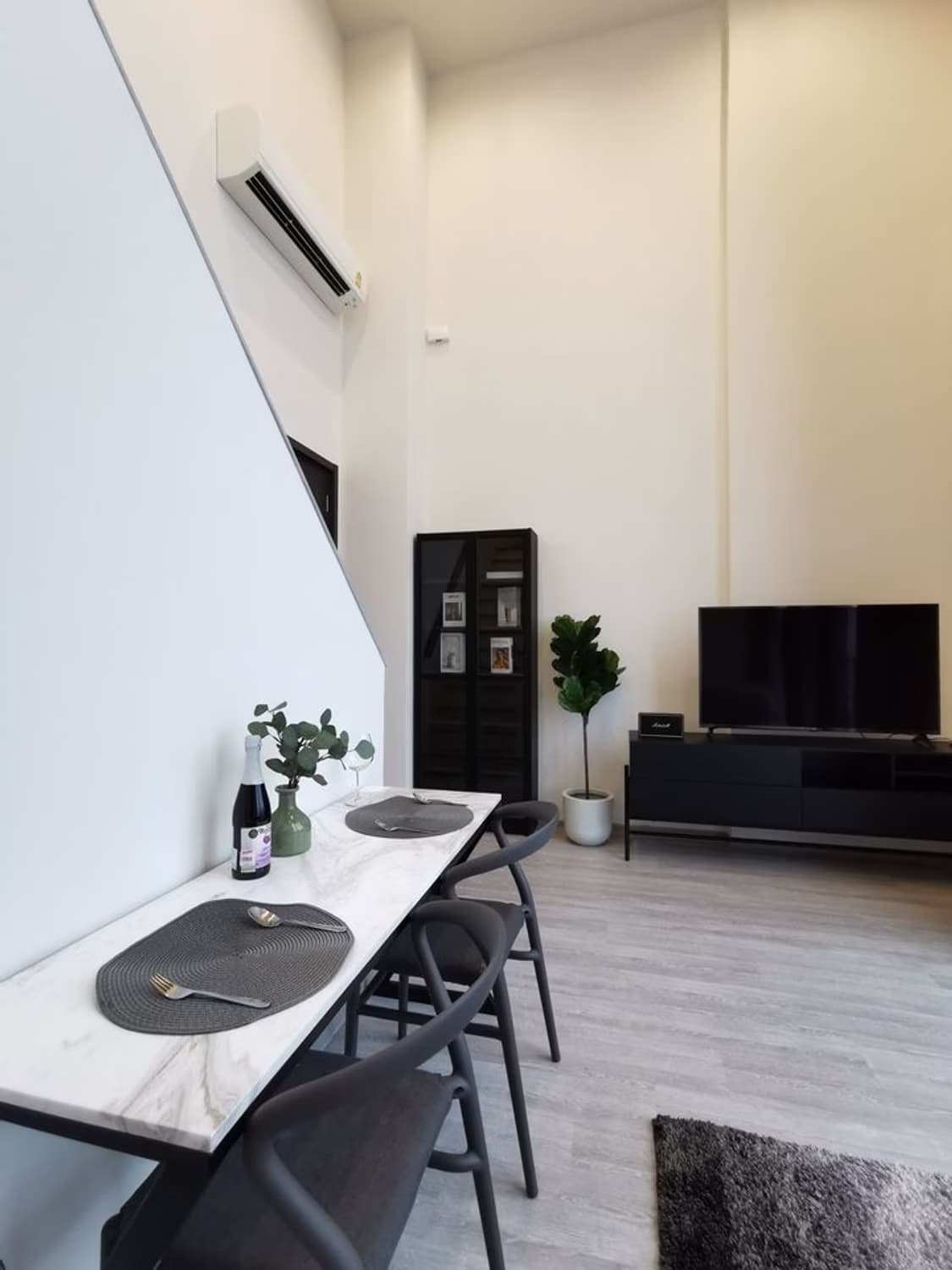 Condo for Rent at The Line Sukhumvit 101 - Image 5