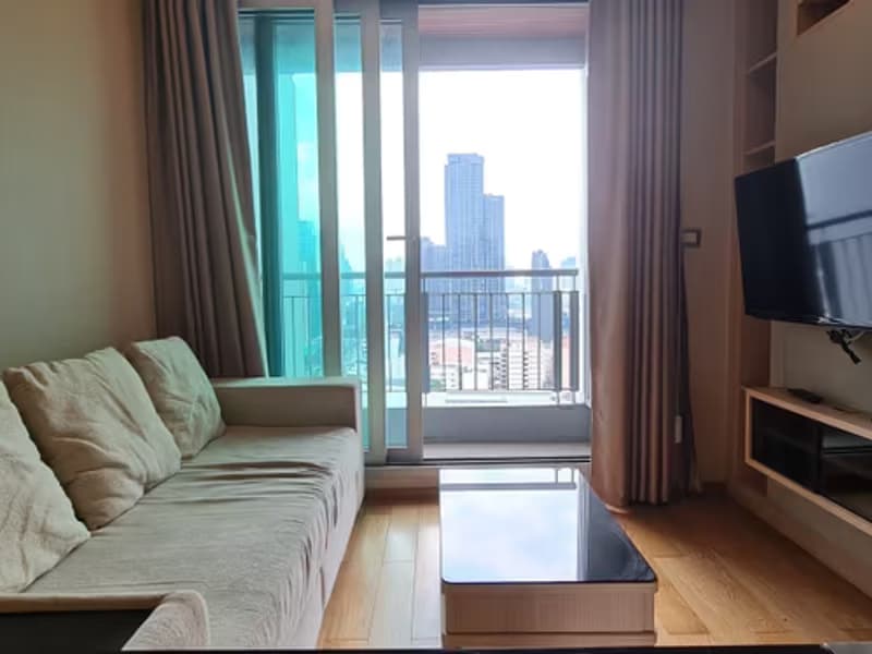 1 Bedroom Condo