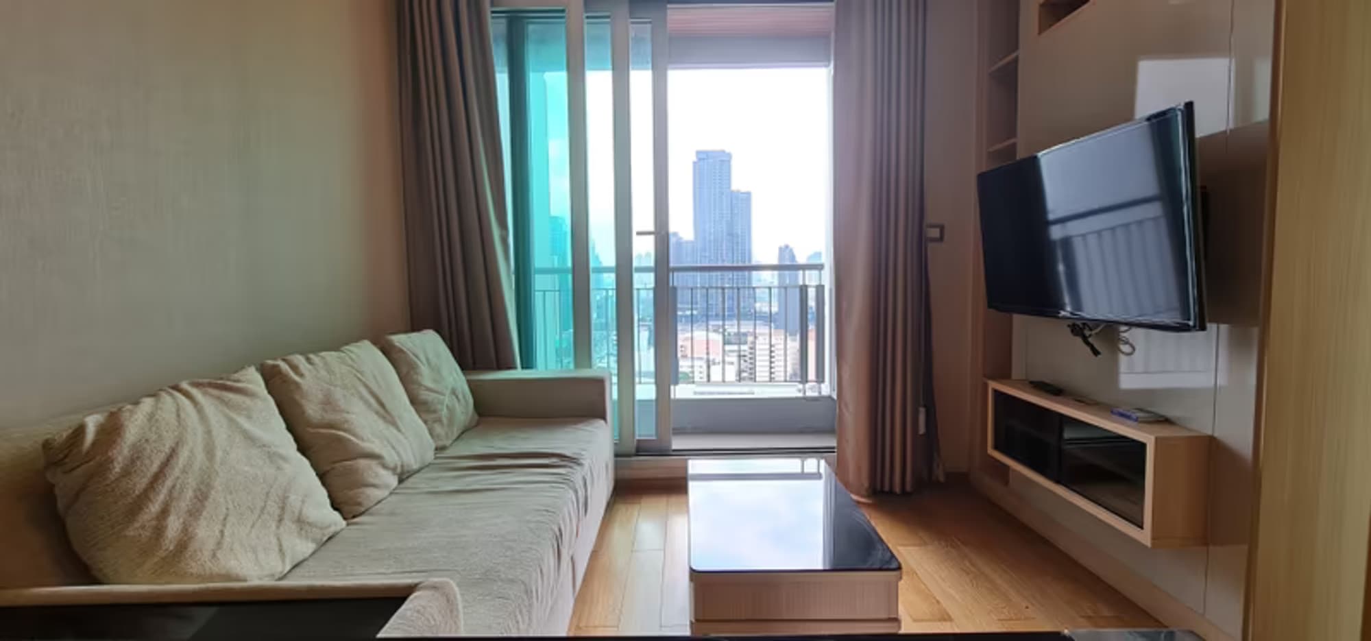 1 Bedroom Condo - Image 9