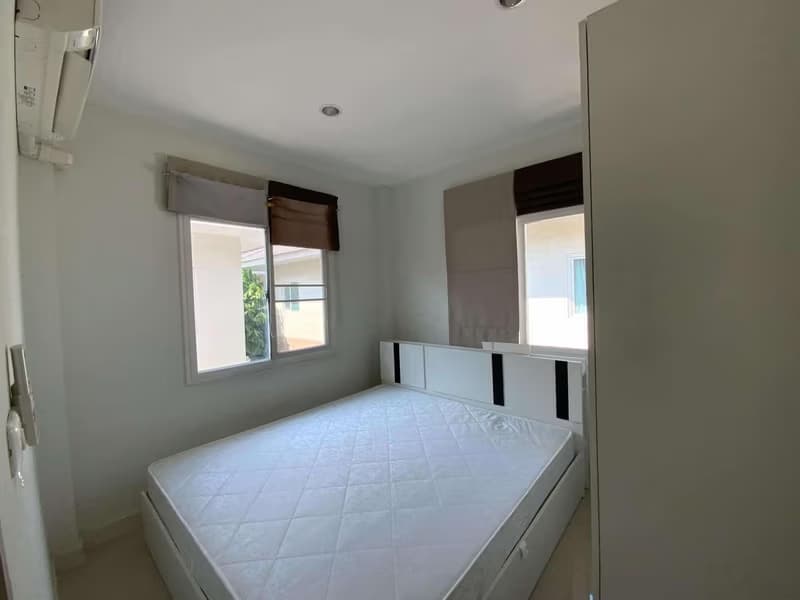 3 Bed House for Rent in Saraphi