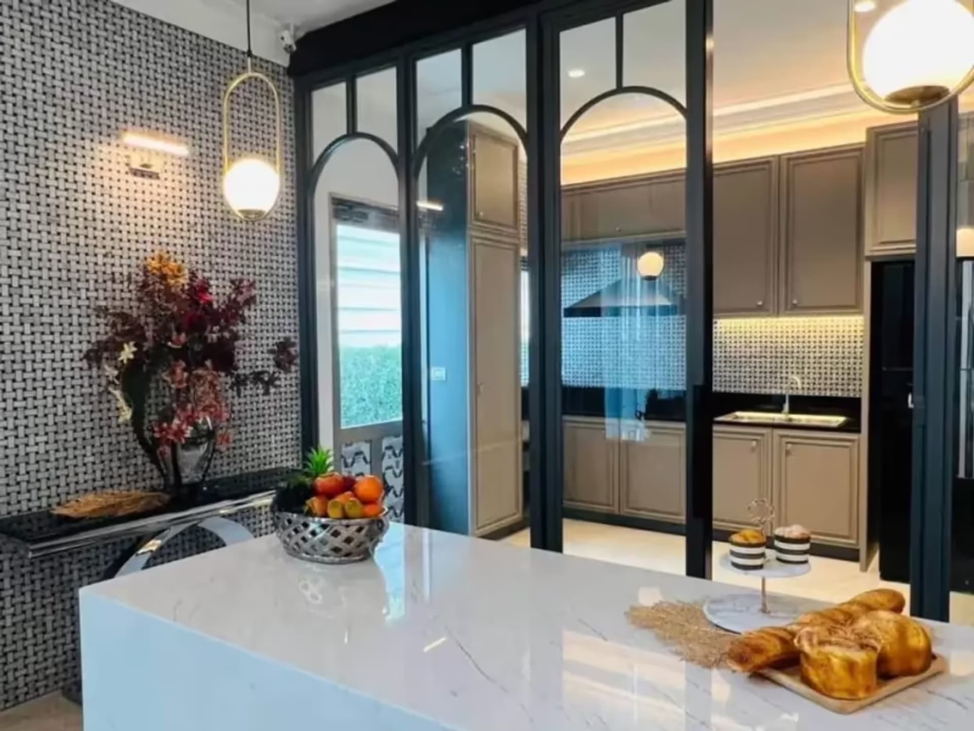 4 Bedroom House - Image 15