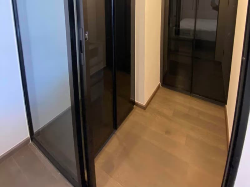 2 Bed Condo for Rent in Bang Rak