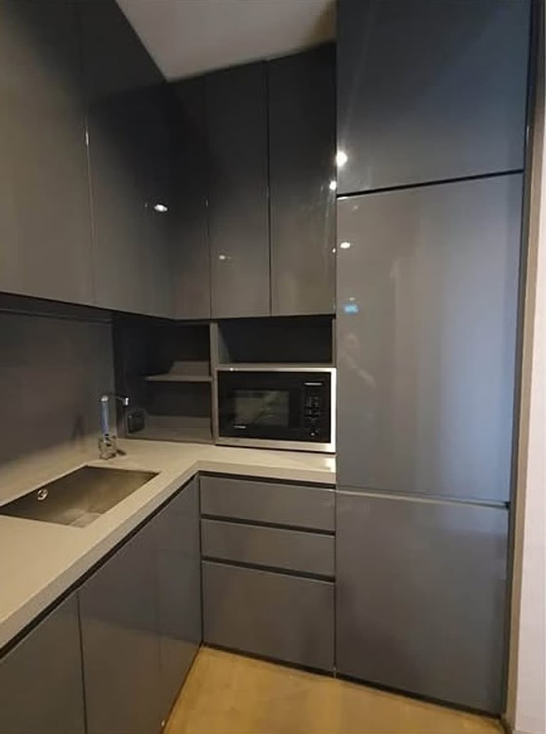 2 卧室 公寓 用于 出租 在 Bang Rak - Image 4