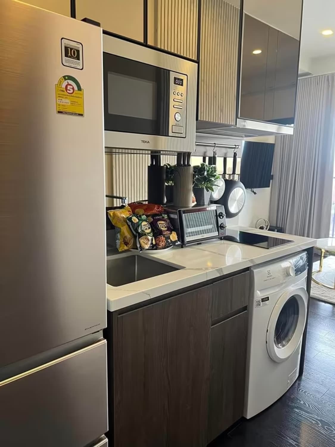 2 Bedroom Condo - Image 6