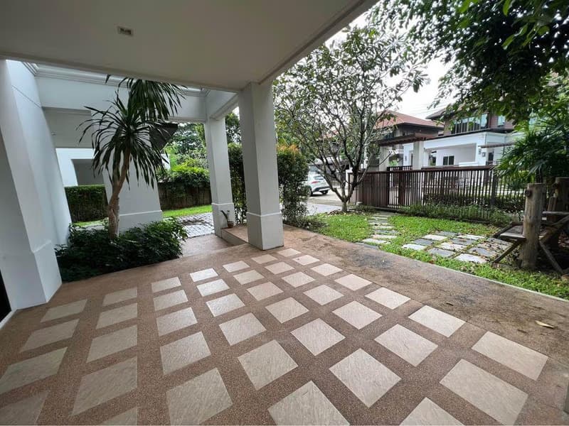 3 Bed House for Rent in San Sai