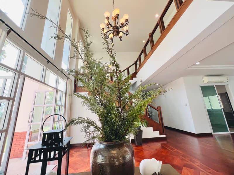 4 Bed House for Rent in Hang Dong