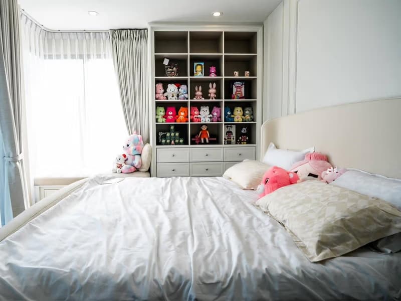 4 Bed House for Rent and Sale in Bang Kapi