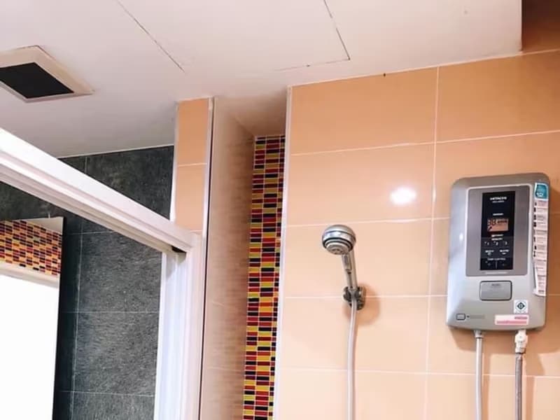 Condo for Sale at TRAMS Condominium