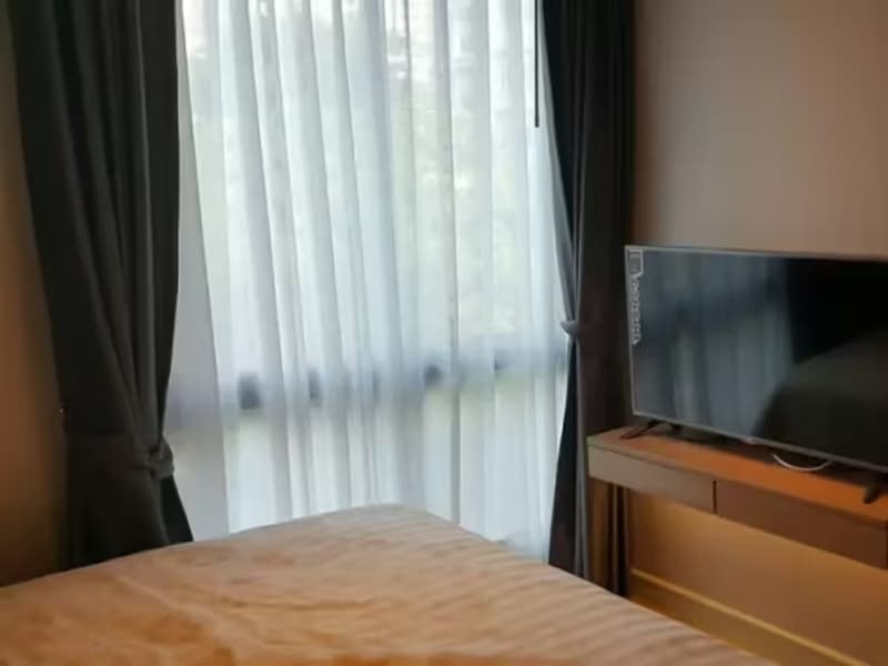 1 Bedroom Condo