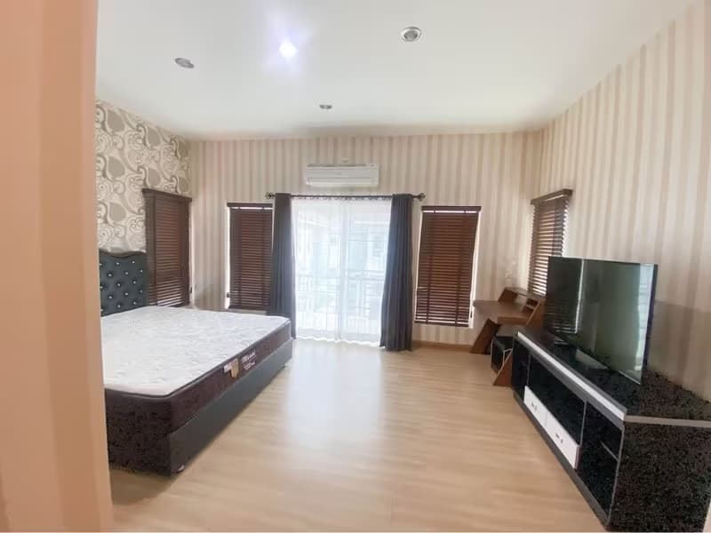 House for Rent in Ban Waen, Hang Dong.
