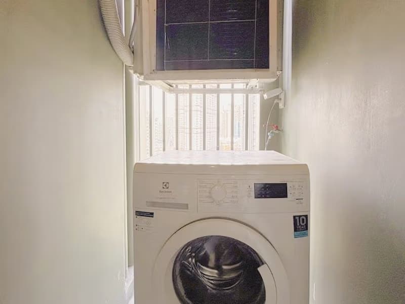 1 Bed Condo for Sale in Ratchathewi
