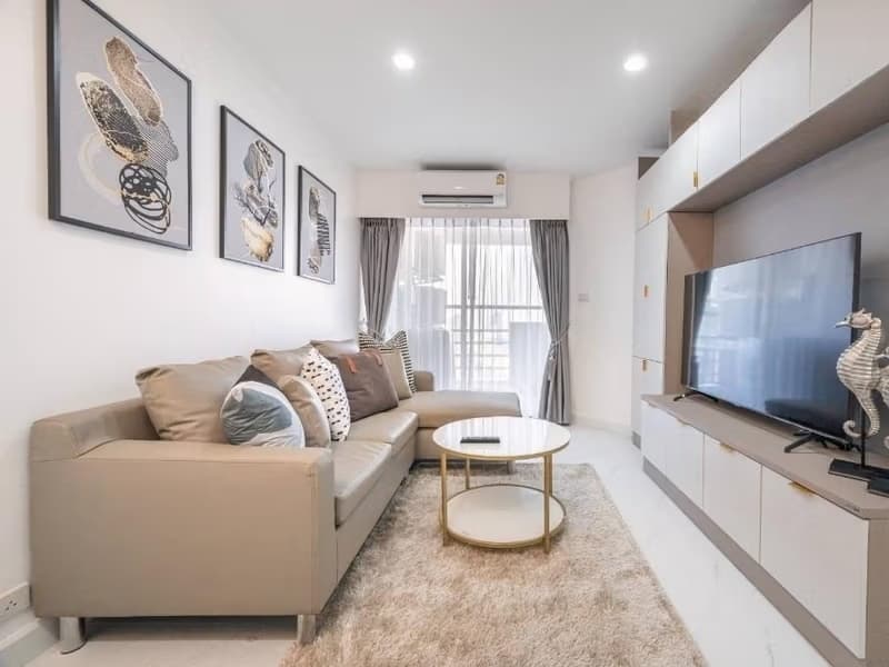 2 Bed Condo for Sale in Khlong Toei