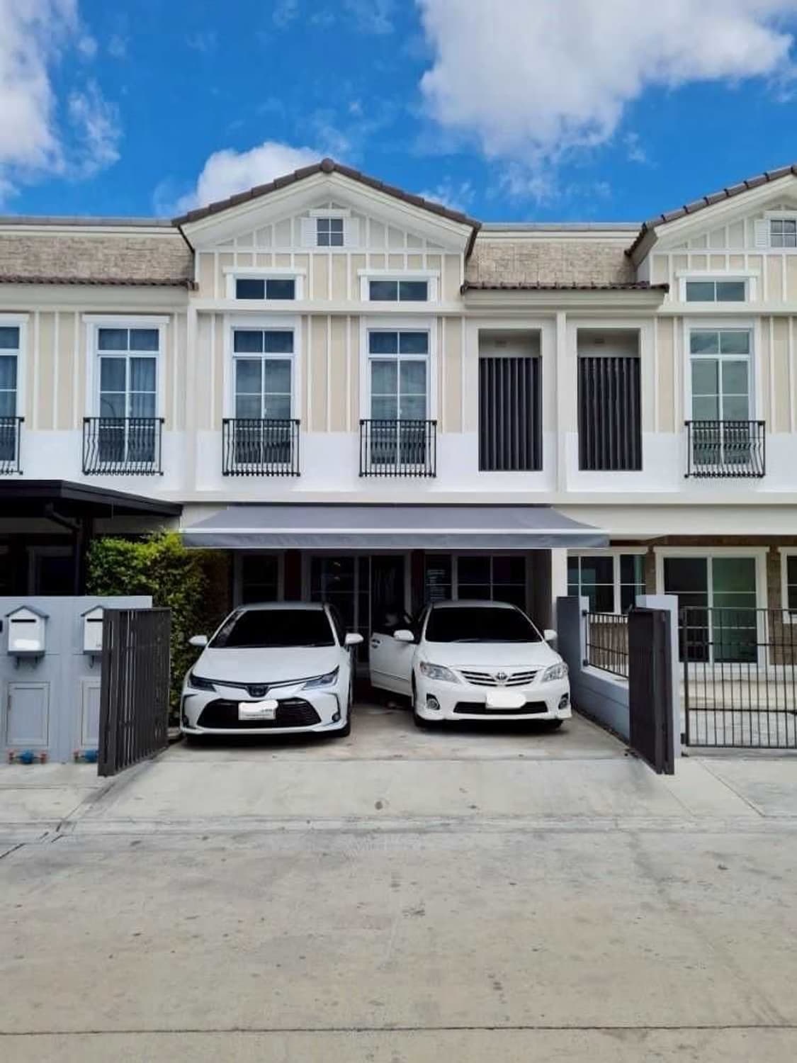 3 Bed Townhouse for Rent in Prawet - Image 1