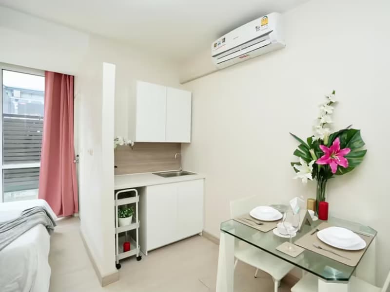Studio for Sale/Rent in Huai Khwang