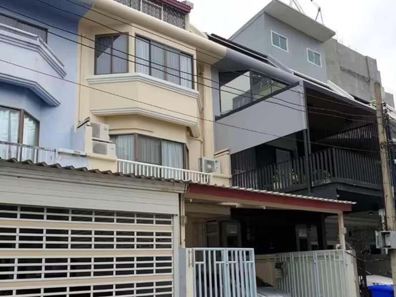 2 Bedroom Townhouse