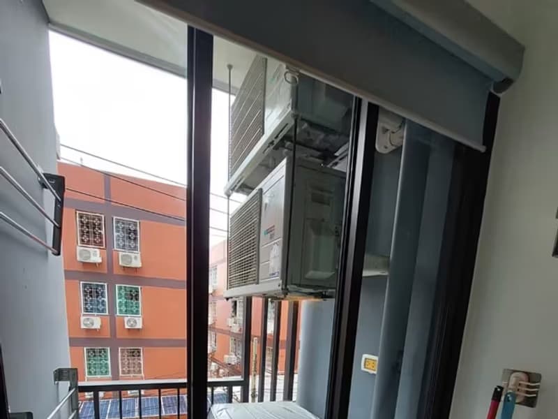 1 Bedroom Condo