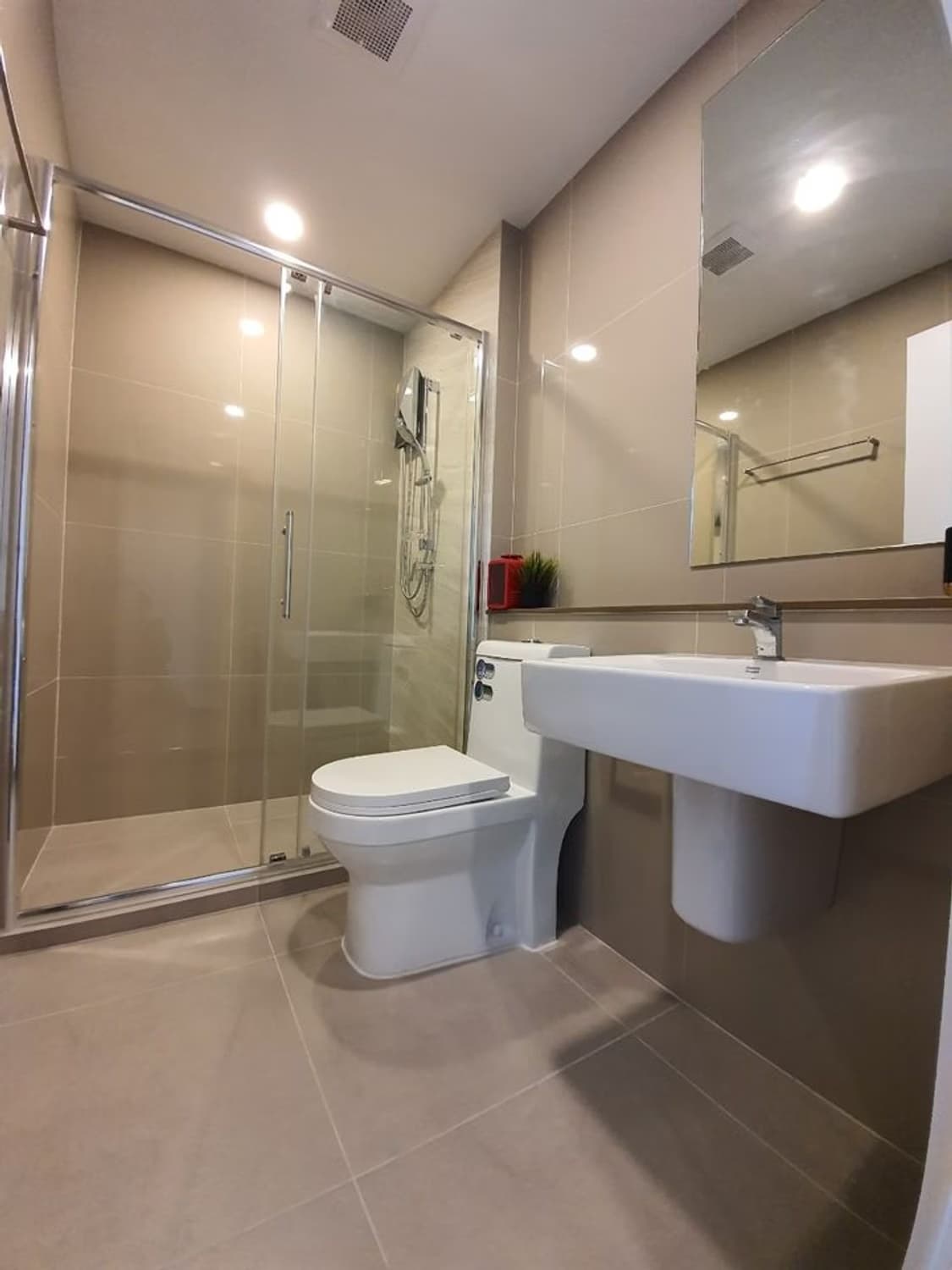 2 ห้องนอน Condo สำหรับ ขาย ใกล้ Ekkamai BTS - Image 15
