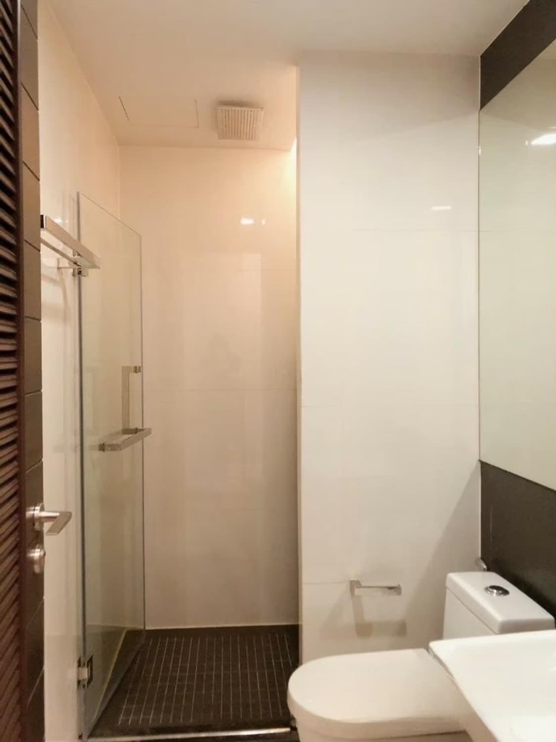 2 Bed Condo for Rent  Near Thailand Cultural Centre MRT - Image 6