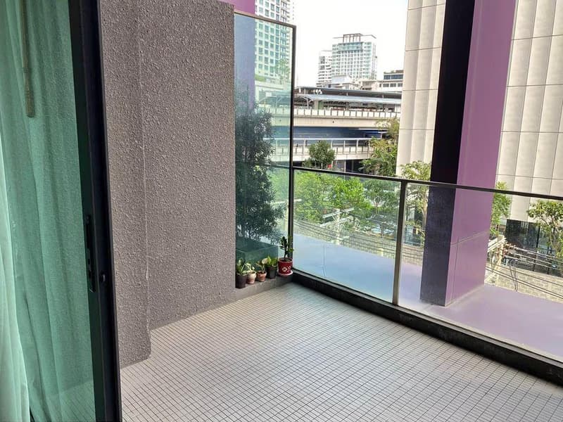 1 Bedroom Condo for Rent at Noble Remix Thonglor
