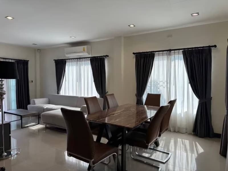 3 Bed House for Rent in Saraphi