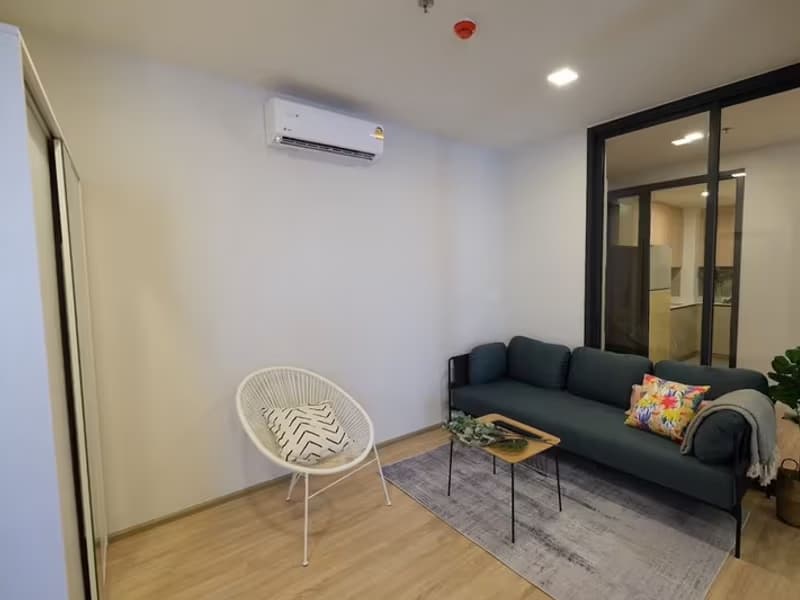 Condo for Rent at XT Phayathai