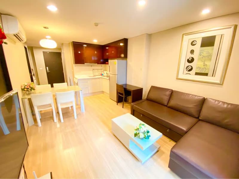 Condo for Rent at The Address Pathum Wan