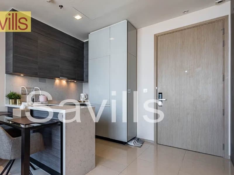 1 Bedroom Condo