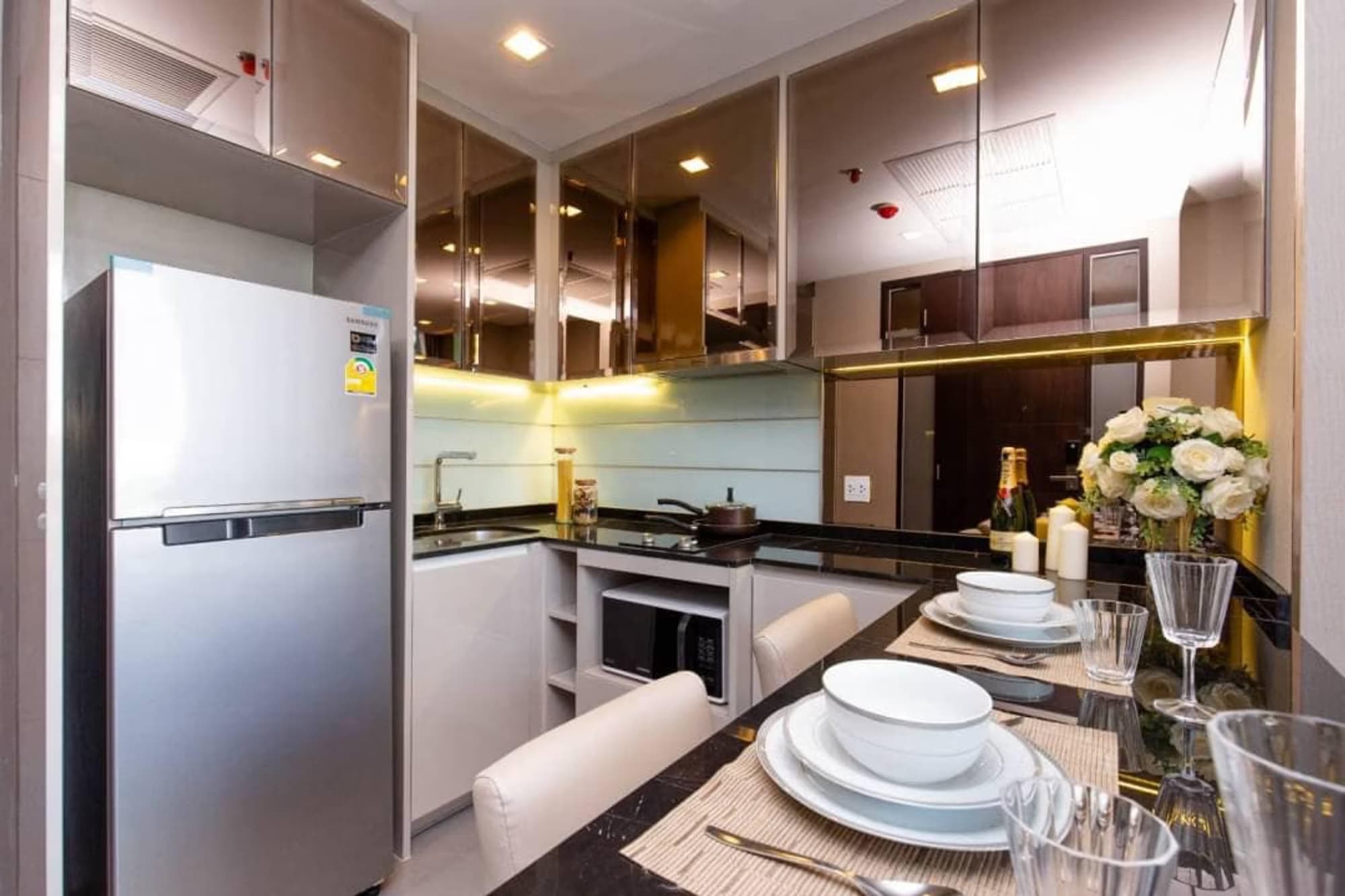  Condo for Sale at WISH Signature Midtown Siam - Image 13
