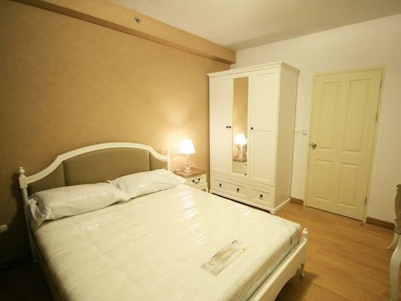 Condo for Rent at Supalai Park Ekkamai - Thonglor