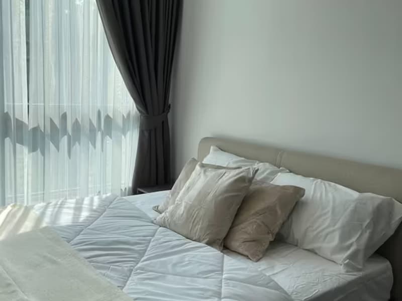 Condo for Rent at ELIO DEL NEST