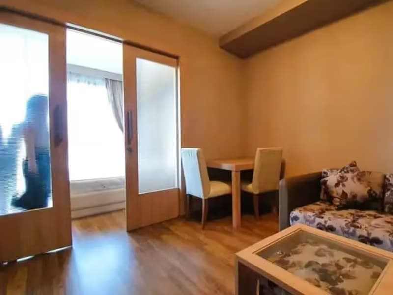 1 Bedroom Condo