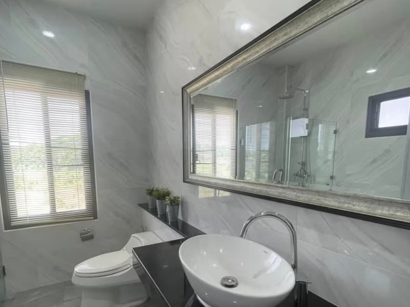 4 Bed House for Rent in Mueang Chiang Mai District