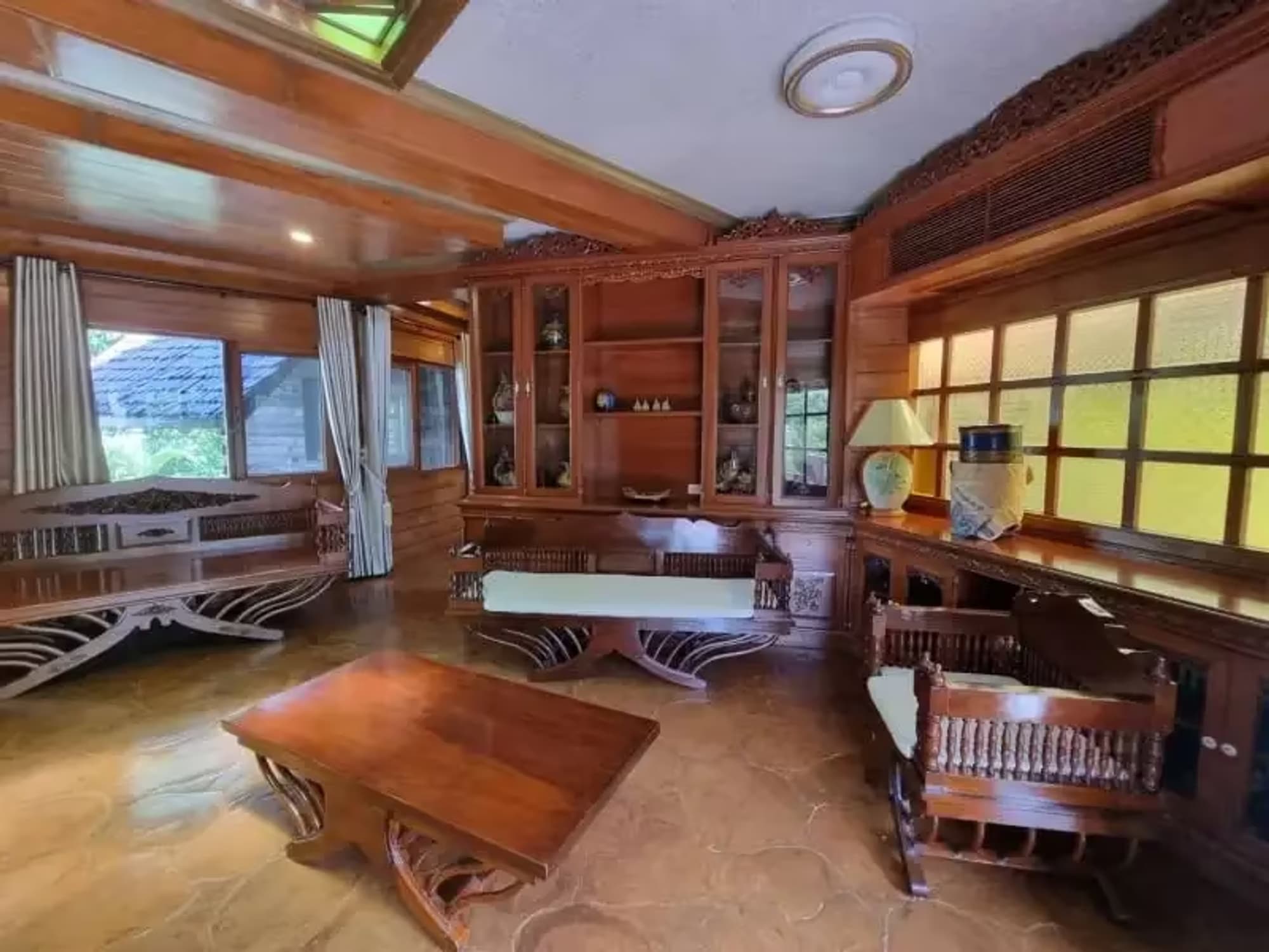 5 Bedroom House - Image 3