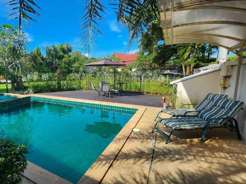 5 Bed House for Rent in Doi Saket District