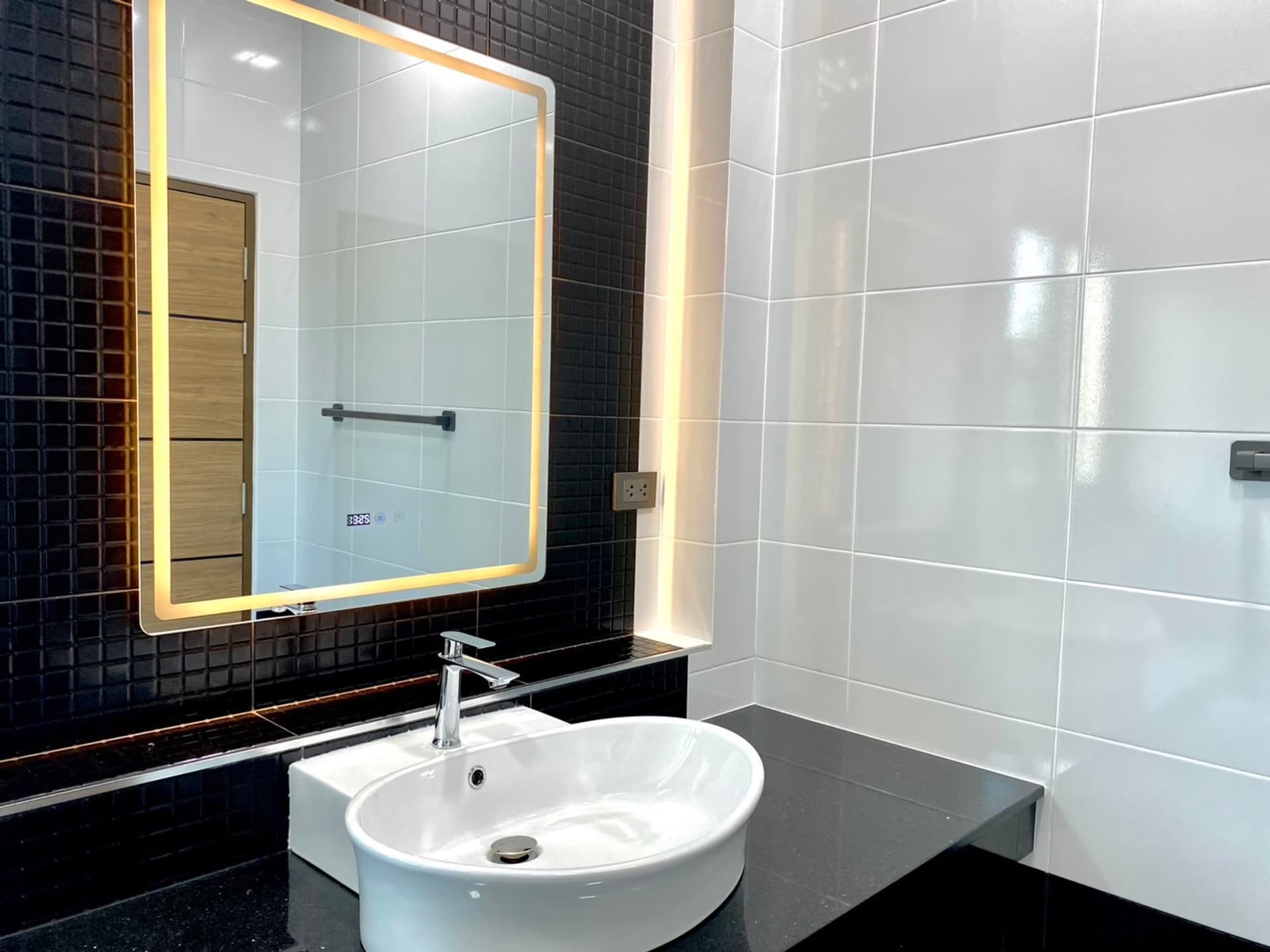 3 Bed House for Sale in Hang Dong District - Image 33