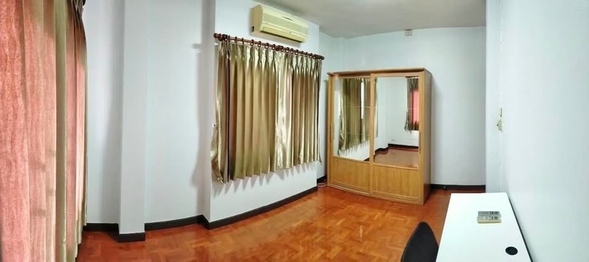3 Bed House for Rent in Hang Dong - Image 11