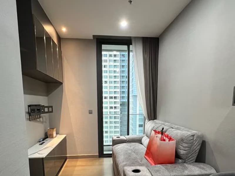 1 Bed Condo for Rent and Sale in Huai Khwang