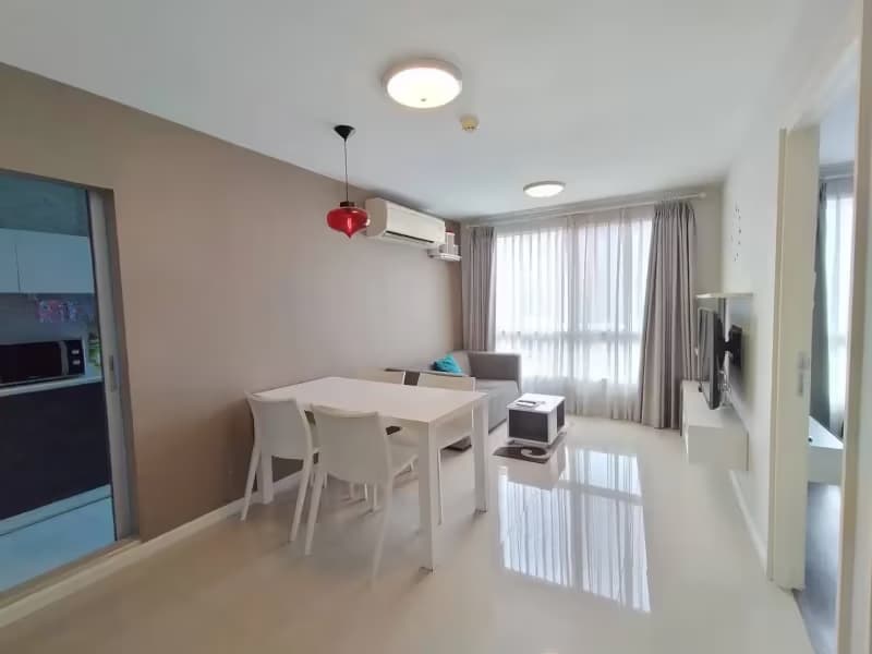1 Bedroom Condo