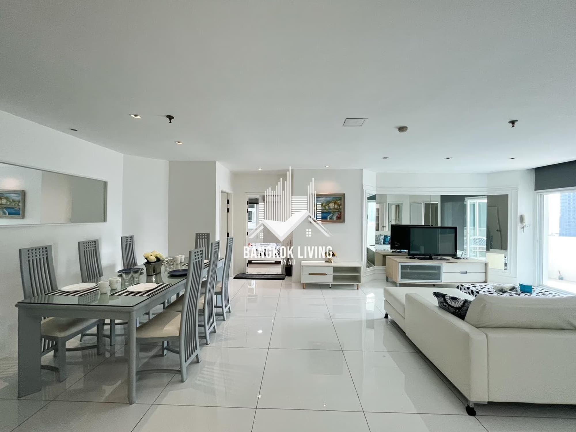 3 Bedroom Condo - Image 4