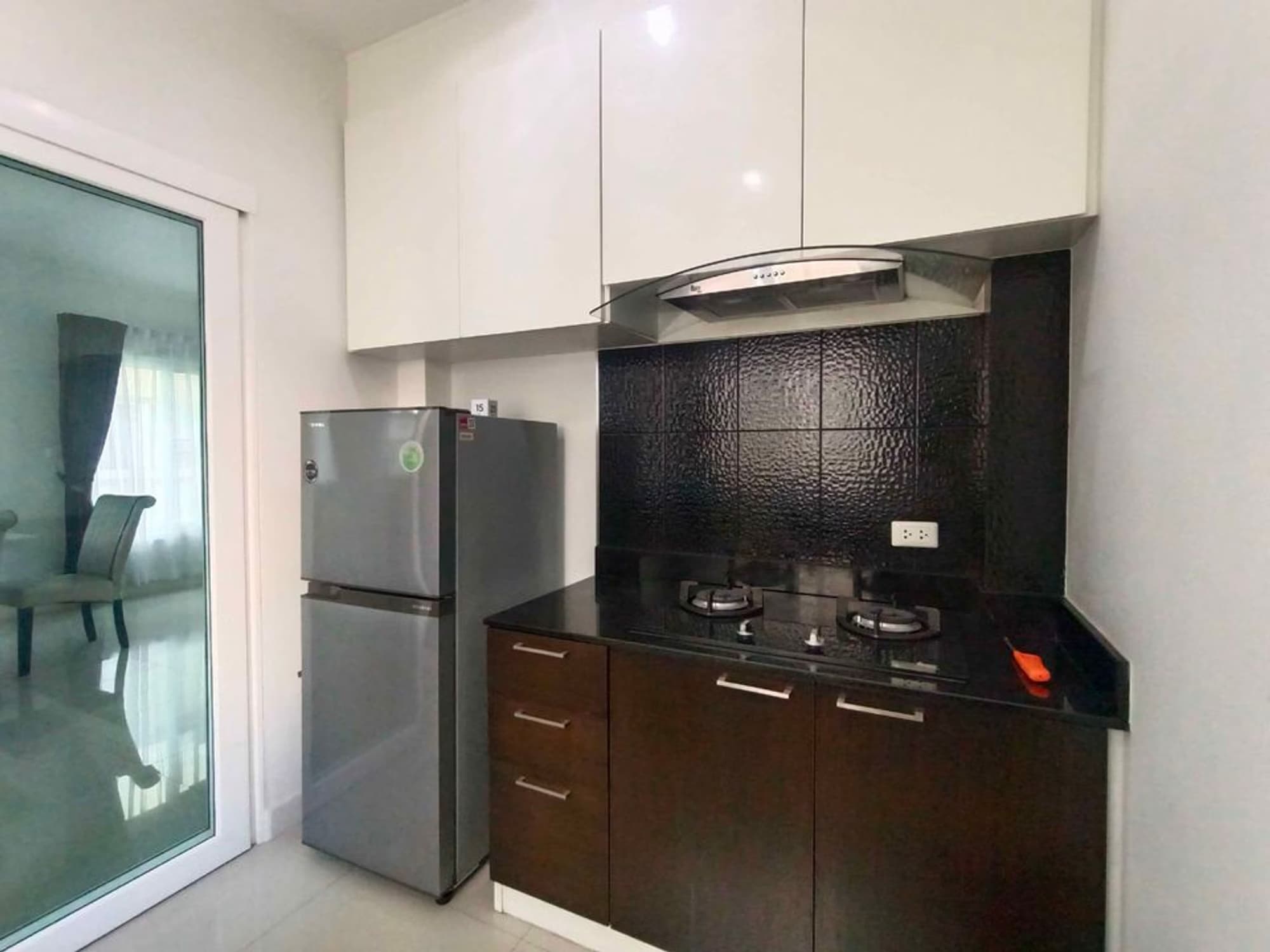 3 Bed House for Rent in Saraphi - Image 6