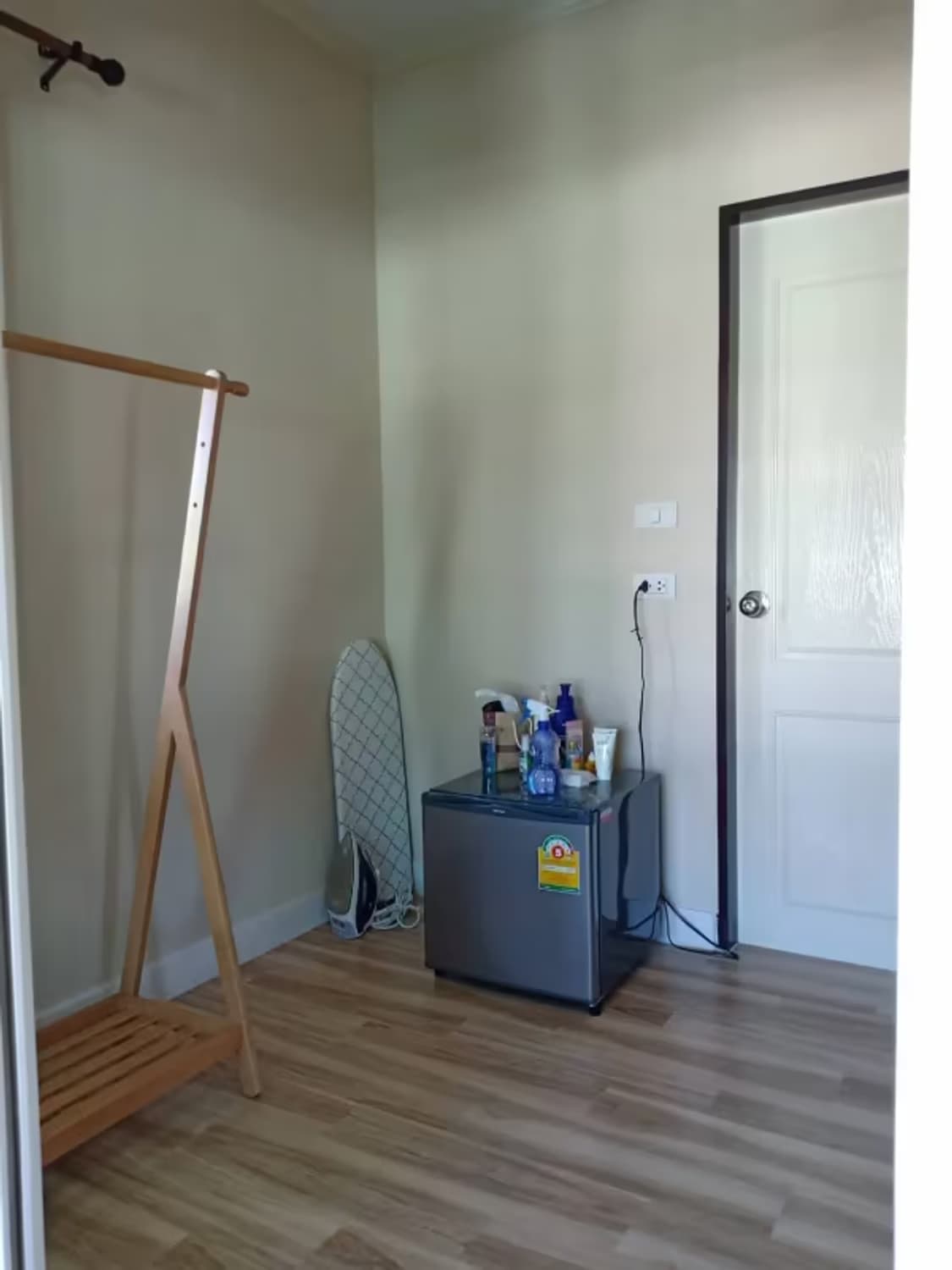 3 Bedroom House - Image 9