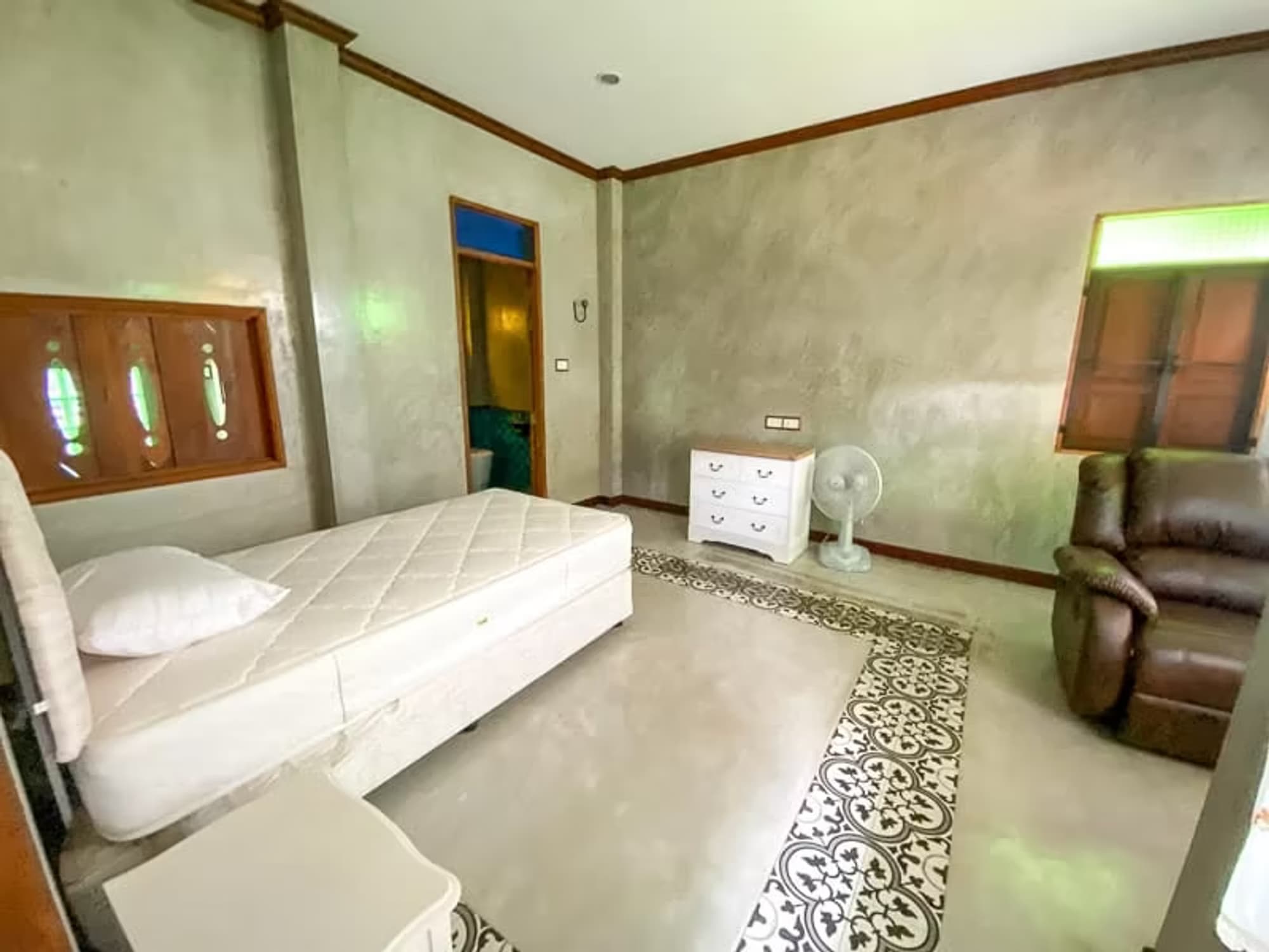 3 Bedroom House - Image 18