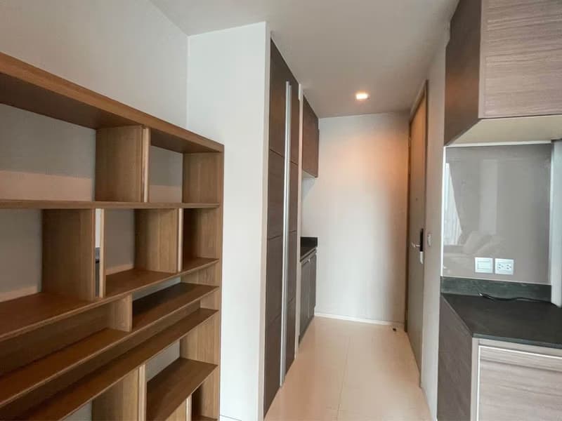1 Bed Condo for Sale in Khlong Toei