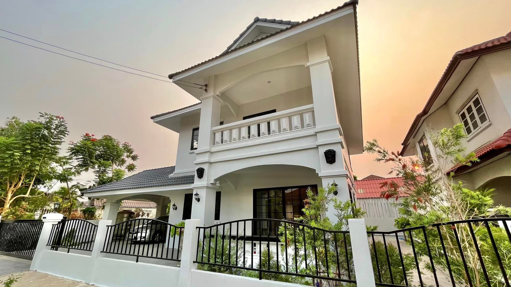 House for Sale at Phimuk 1 - Image 2