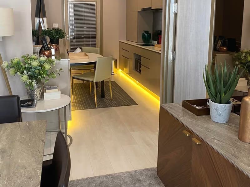 2 Bed Condo for Rent in Pathum Wan