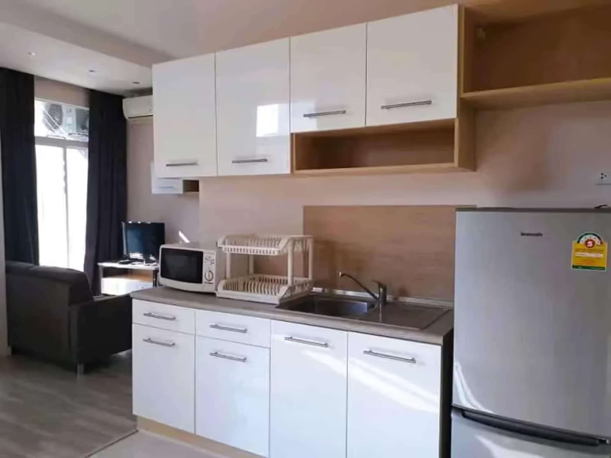 2 Bedroom Condo - Image 3