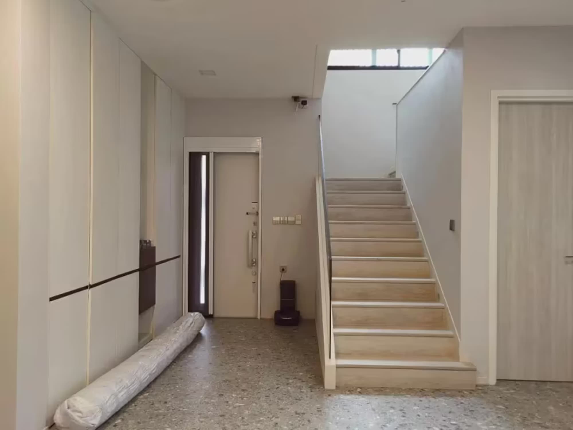 4 Bedroom House - Image 5
