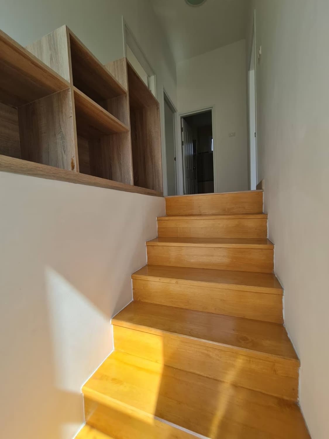 4 Bed House for Sale in Saraphi - Image 8