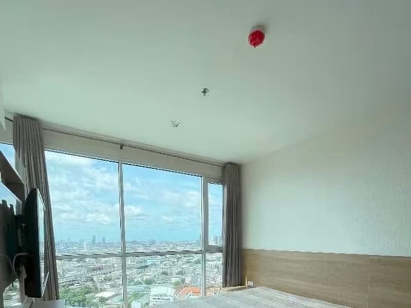 Condo for Rent at Rhythm Sathorn  